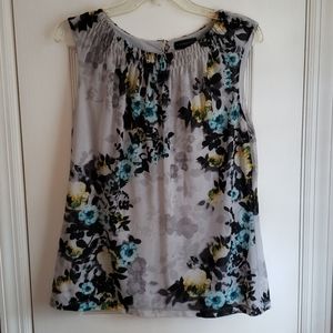 Worthington sleeveless she'll size large